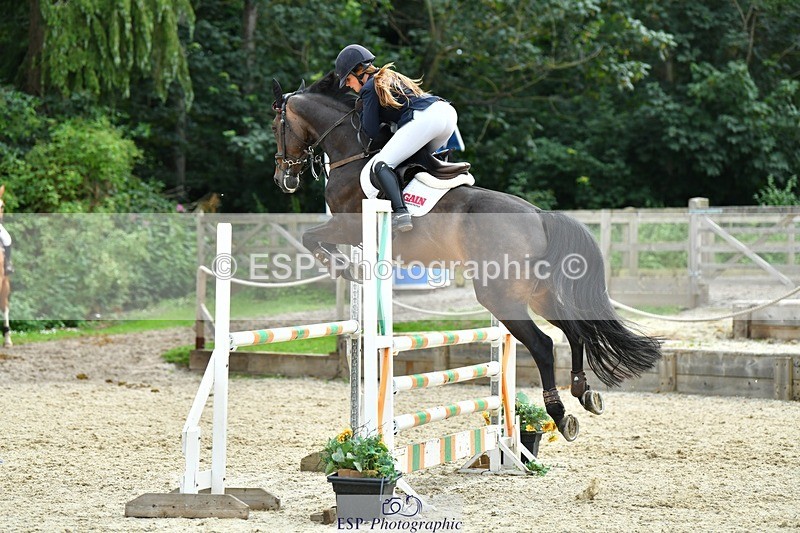 230712-180207-25664 - Cls 57 Newcomers & 1.10m Open