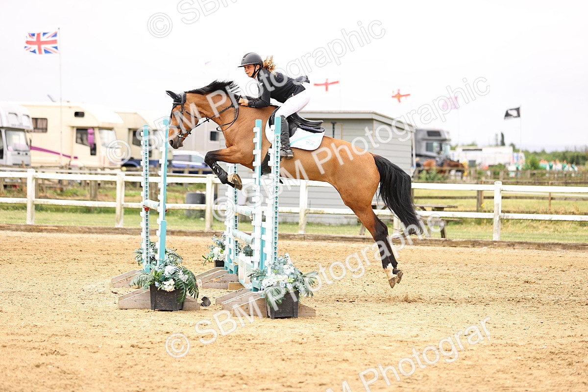 SBM_003178 - Class 21 - Senior Newcomers - 1.10m