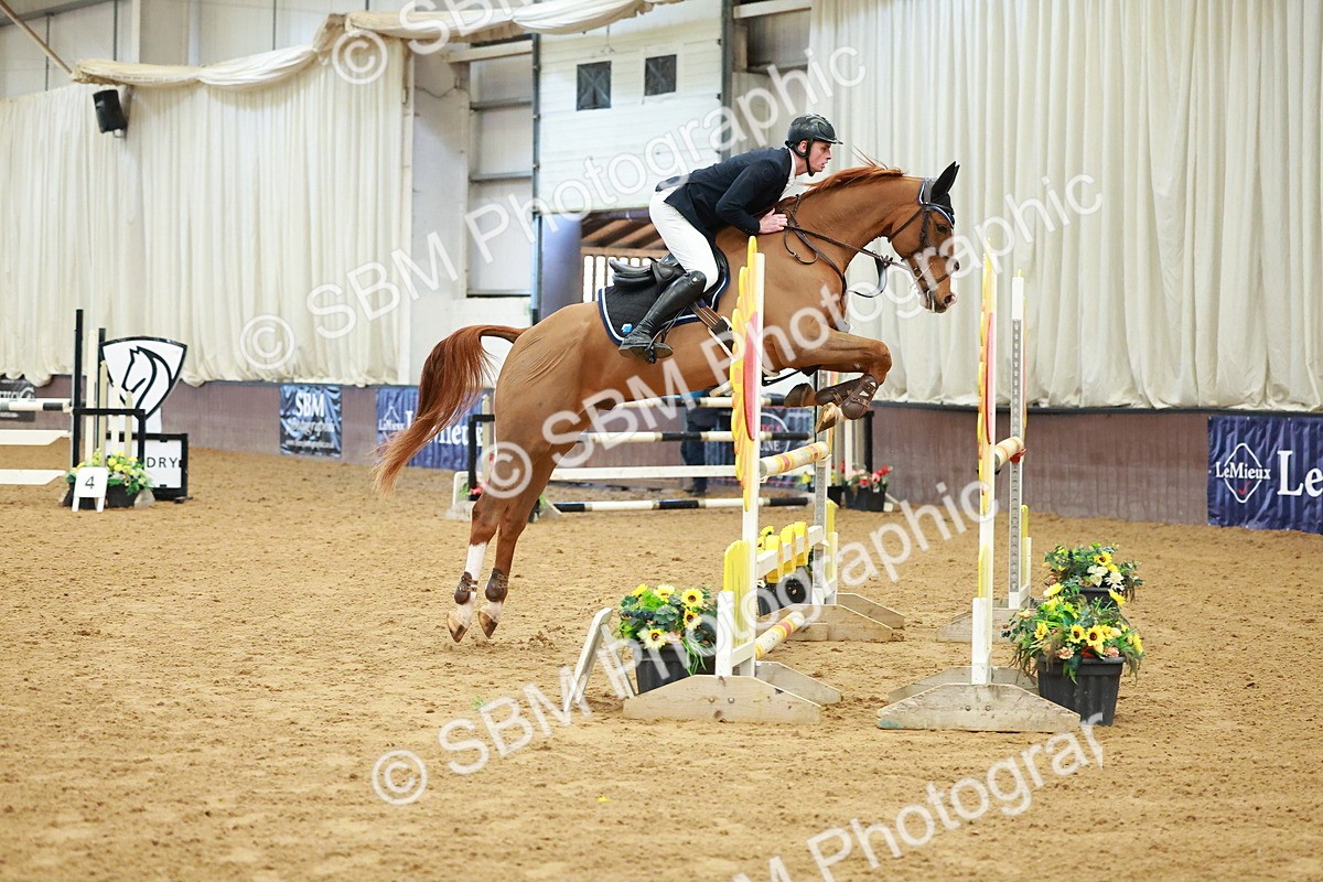 SBM_007037 - Class 19 - Senior Newcomers 1.10m