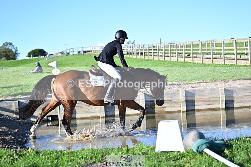 240912A-174439-02751 - Cls 7 Snr 90cm Open Speed Derby