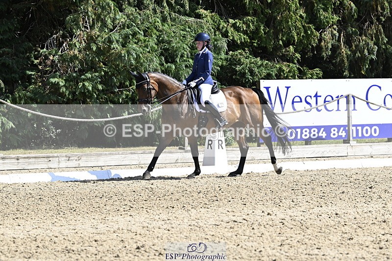 250810A-150355-07907 - 101-Olivia.LuscombeEternal.Kiss