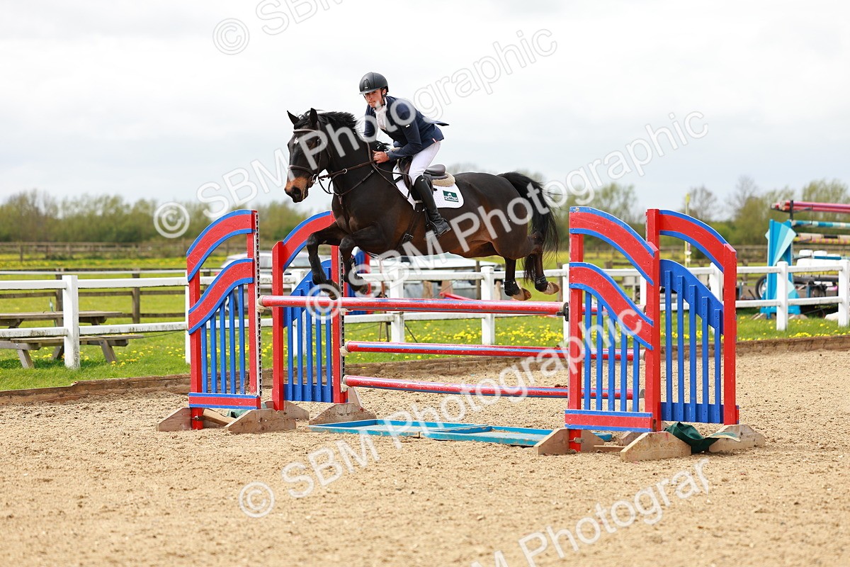 SBM_002456 - Class 10 - Senior Newcomers - 1.10m