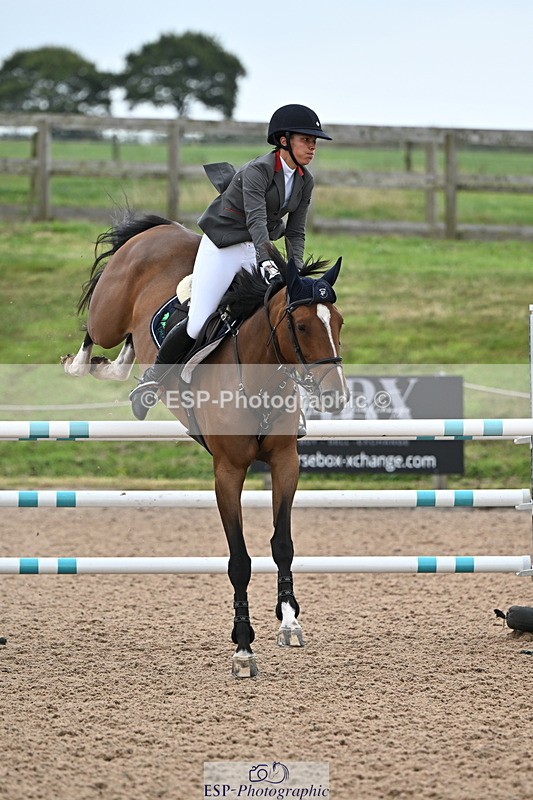 240828A-154751-01211 - Cls 5 Snr Foxhunter and 1.20m Open