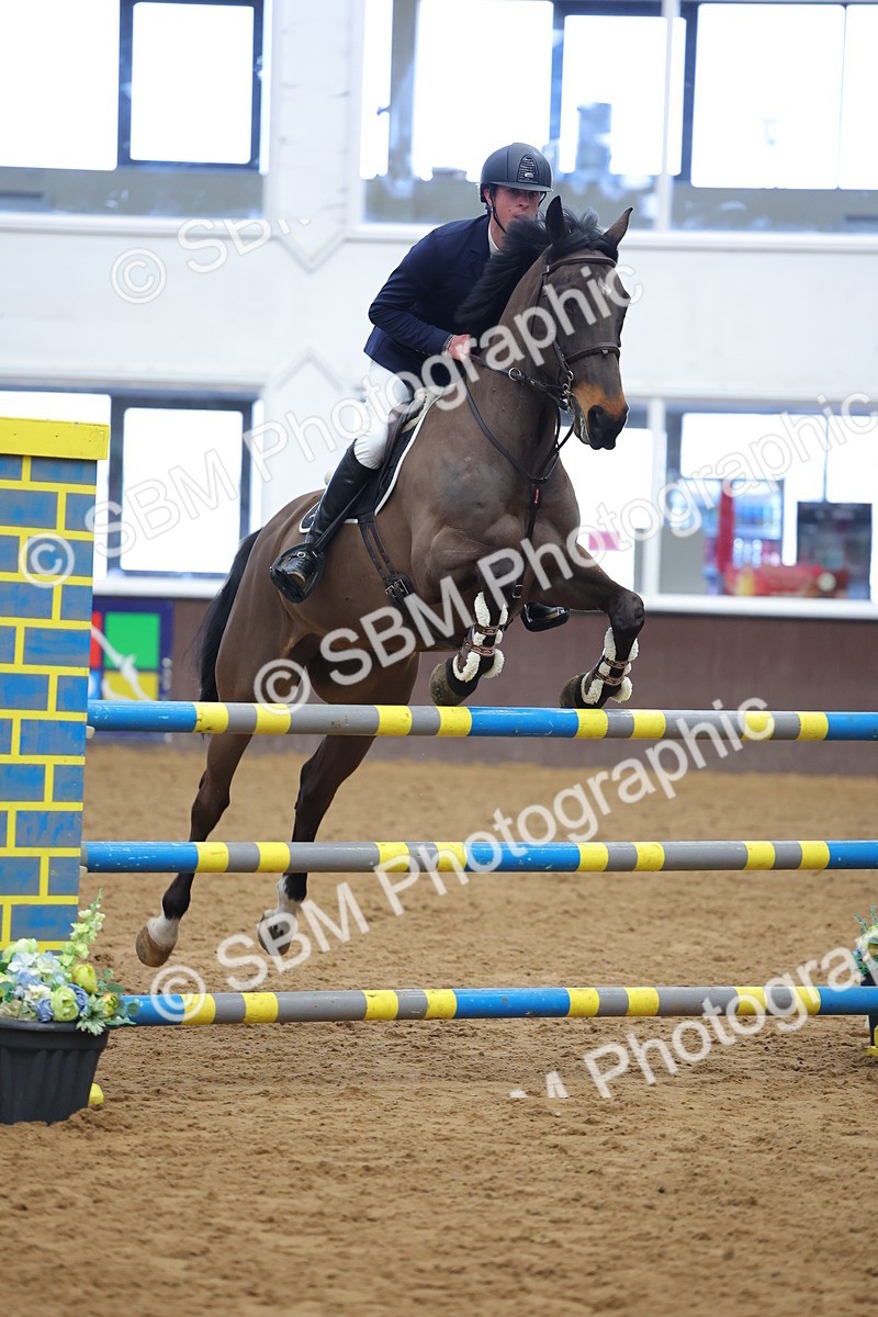 SBM_002737 - Class 8 - Senior Newcomers - 1.10m