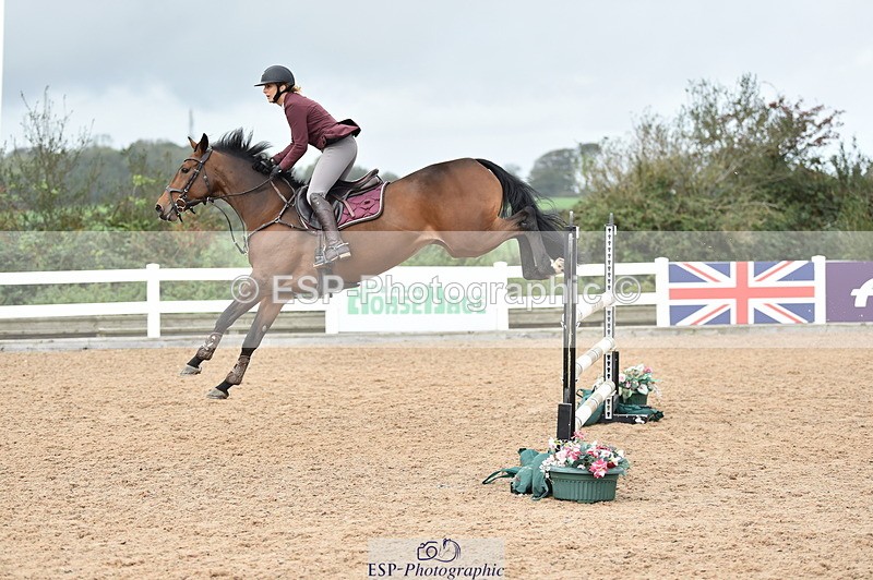 231013A-125318-01644 - Cls 3 1.05m Amateur Quali