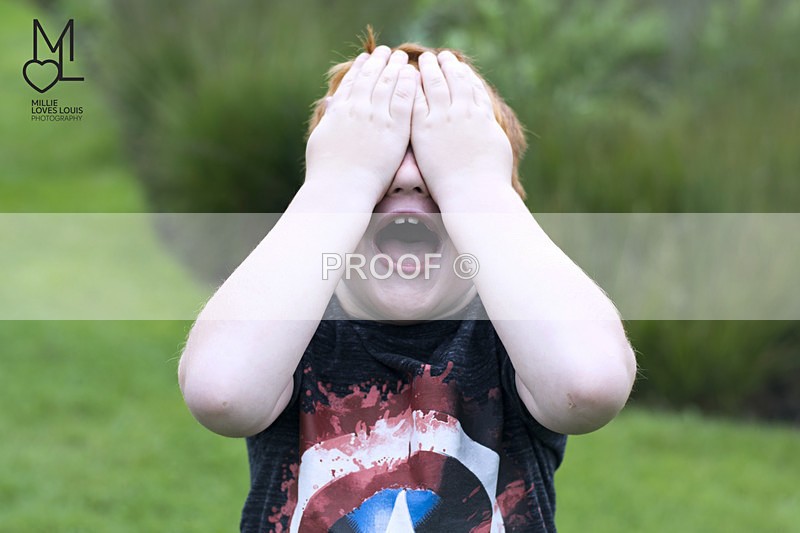 Family Photoshoot Millie Loves Louis Photography 18 - Location Photoshoots