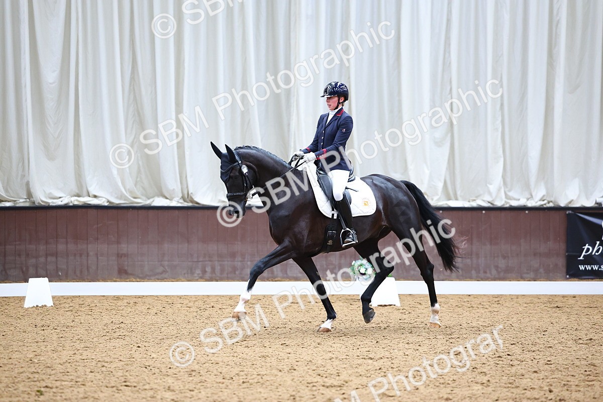 SBM_006401 - Class 5 - novice 6 - 12.04-13.07