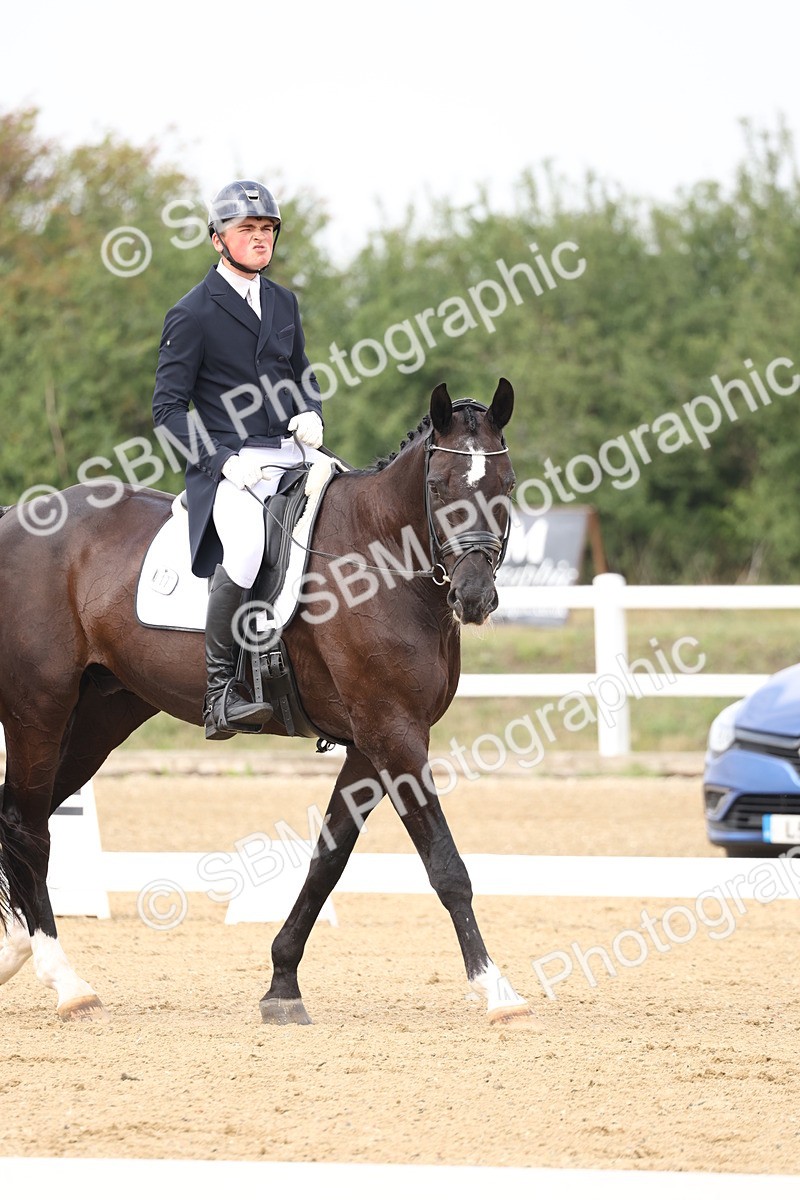 SBM_007170 - Class 9 - FEI INT I - 13.37-14.33