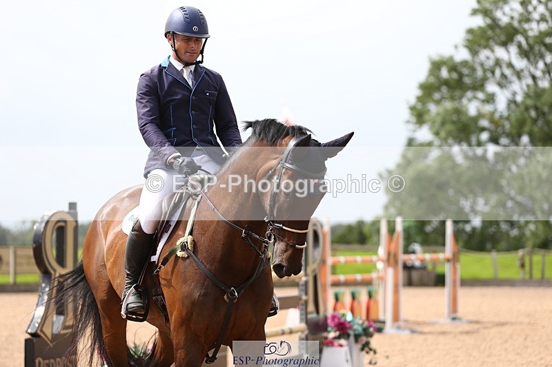 230812A-122841-08976 - Cls 32 Foxhunter