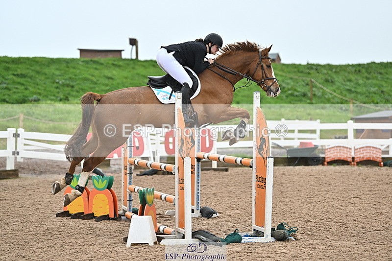 240501A-100409-00145 - Cls 5 Snr Discovery and 1m Open