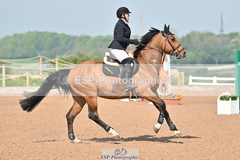 240512A-100619-17137 - Cls 48 National 1.30m Open