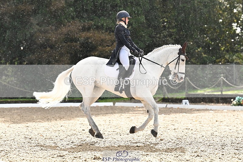 251023A-143934-05567 - B-153-Charlotte.Franck-Steier