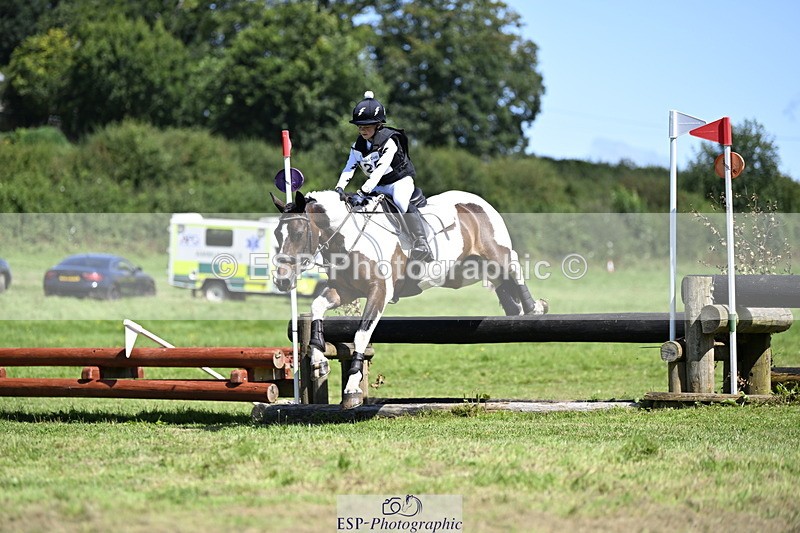 240811A-124936-03183 - 125-