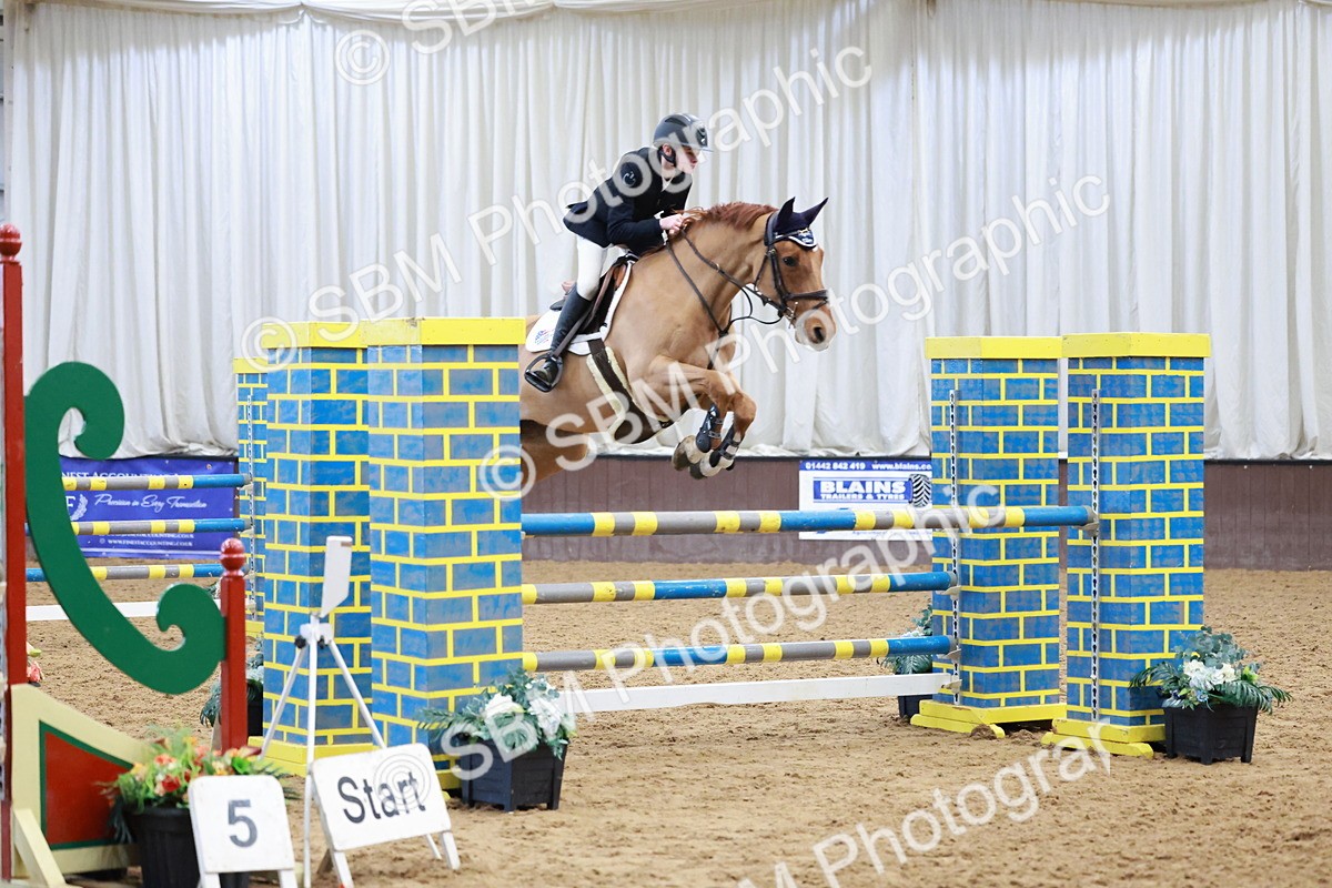 SBM_003761 - Class 11 - Senior Newcomers/ 1.10m Open