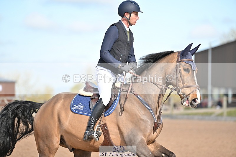 240418A-100812-01956 - Cls 1 2 Star Small Tour 1.30m