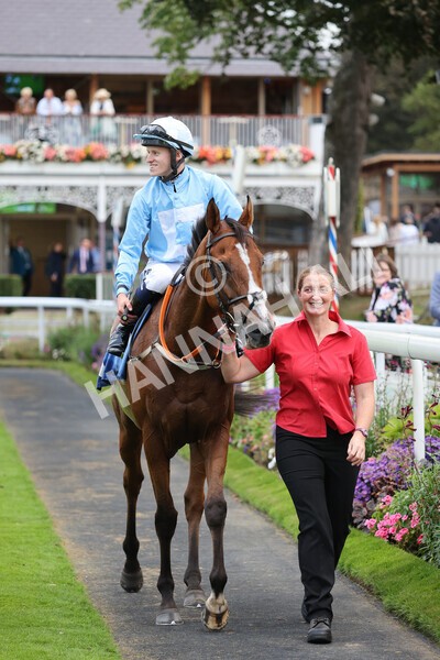 yr24092021r8-30 - Race 8 5.25pm William Hill Build Your Own Odds Apprentice Stakes