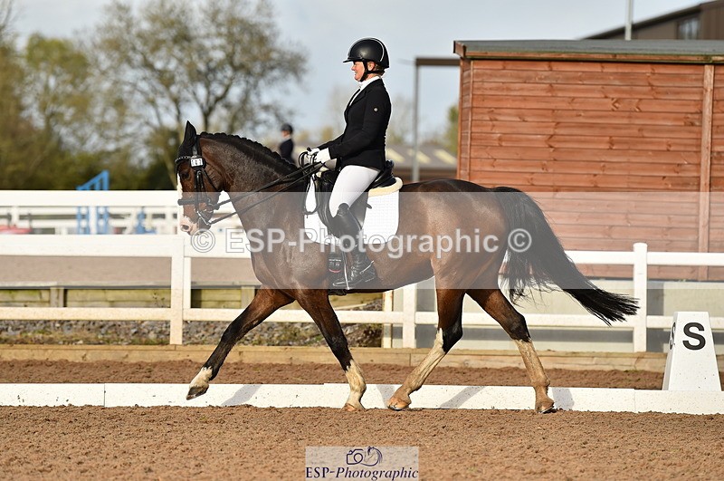 231104A-140156-02003 - Cls 10 Medium 61