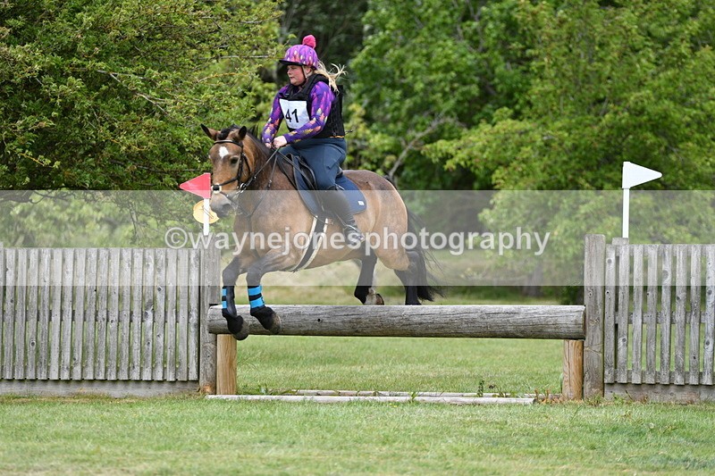 WJ5_3789 - Class 6 80cm