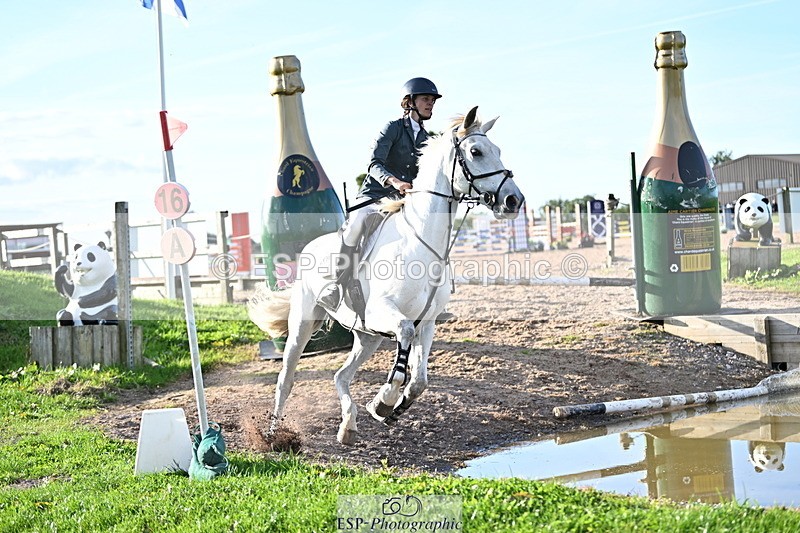 240913A-174406-05709 - Cls 19 Snr 1m Open Speed Derby