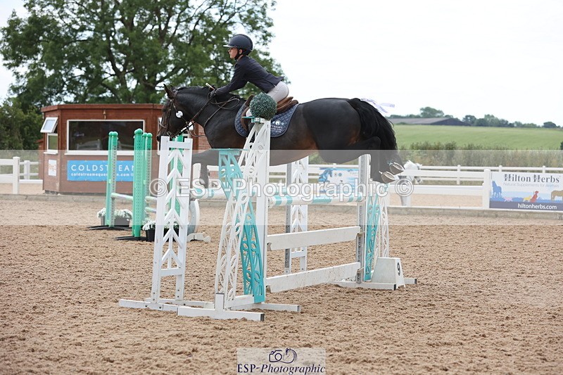 240630A-154540-14875 - Cls 33 Foxhunter and 1.10m Open