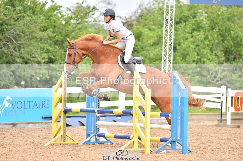 230610A-111701-02740 - Cls 23 85cm Amateur Qualifier