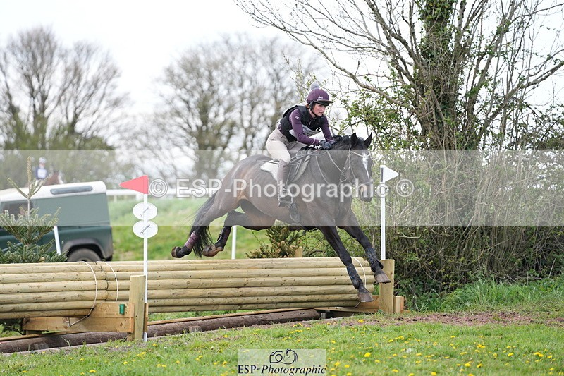 250419-161319-13063 - 669-Morwenna.Barnicoat-MIDNIGHT.ISABELLA