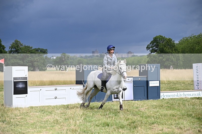 WJ6_2595 - Time at Jump 09:23 to 11:05