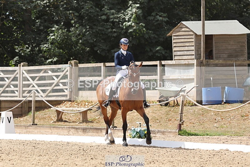 250809A-121206-02986 - 094-Sara-Jane.LanningChoice.1