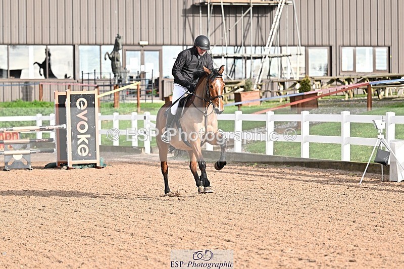 251119-102812-00109 - Cls 2 Discovery and 1m Open