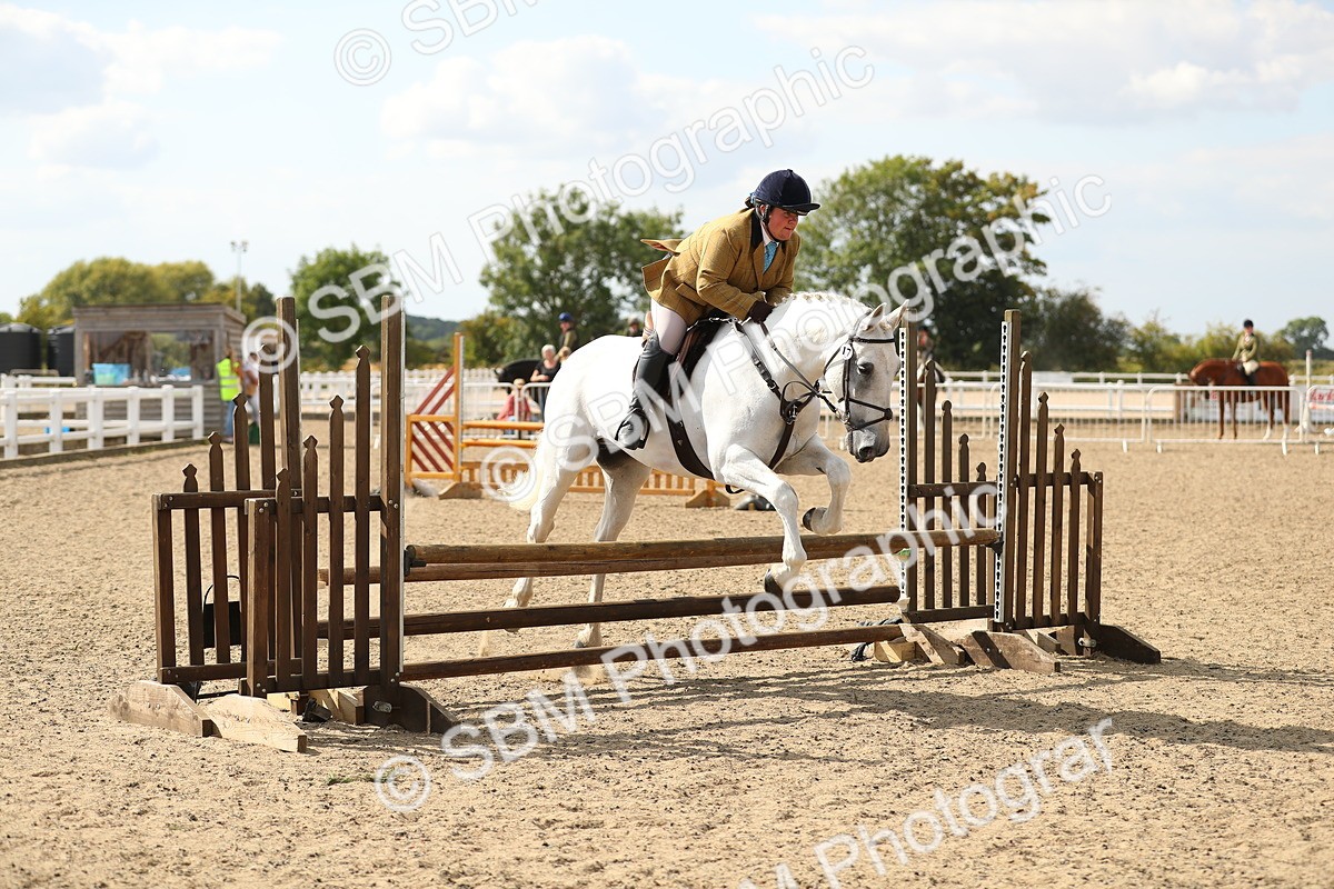 SBM_06845 - Class 49a Style & Performance 80cm (15-19)