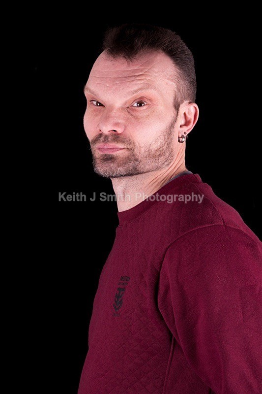 8SKJ0579 - Profile Shoot