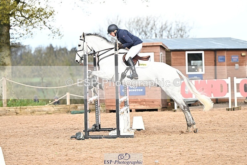 250416-095631-00157 - Cls 1 British Novice and 90cm