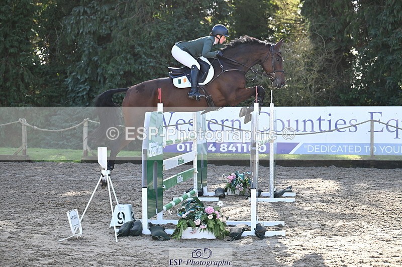 251024A-120245-10212 - C-224-Susie.Berry