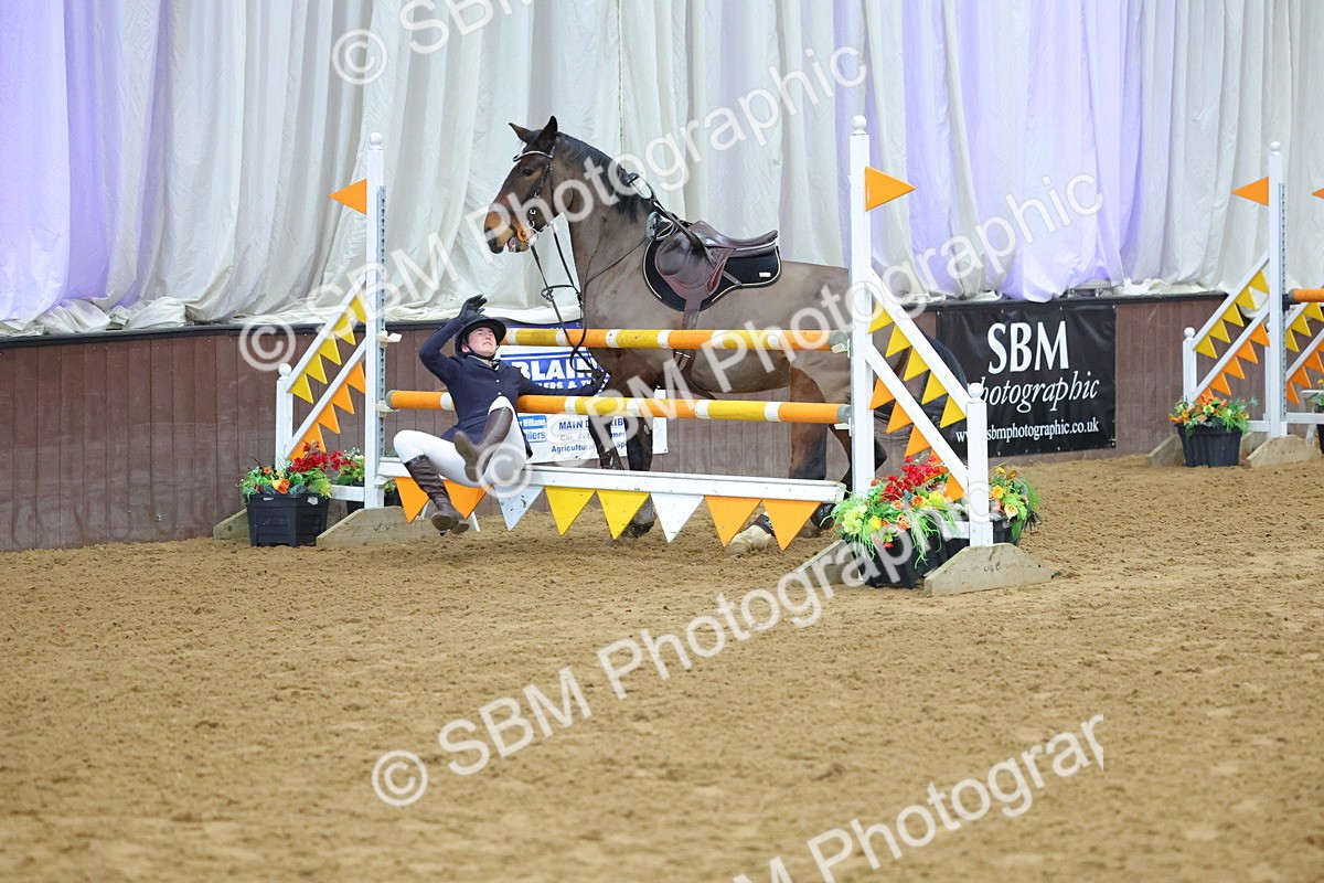 SBM_010596 - Class 23 - Senior Newcomers/ 1.10m Open - First Round (1.10m)