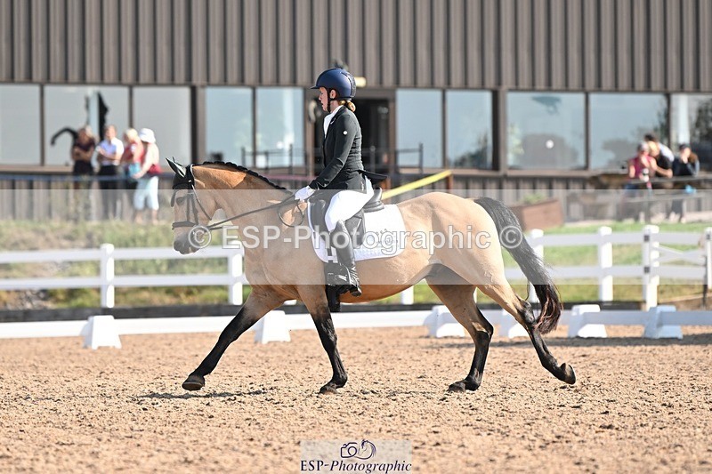 250816-094432-02960 - 065-Nicky.TurriffMyshall.Robby