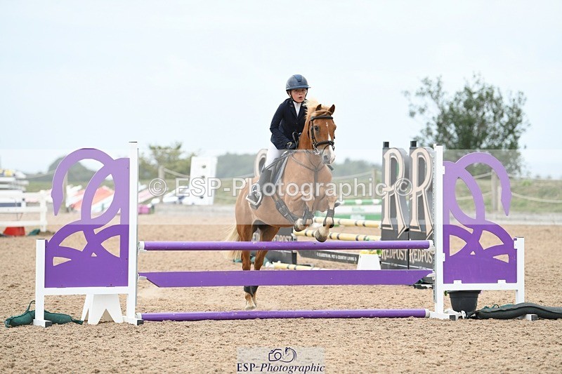 250807-103531-00190 - 80cm Round 1