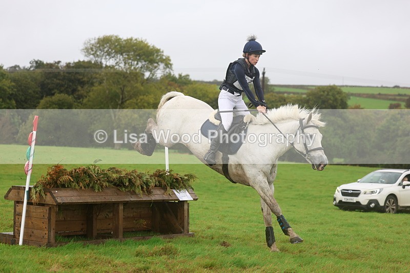 3E7A1973 - Class 4: 80cm: Box