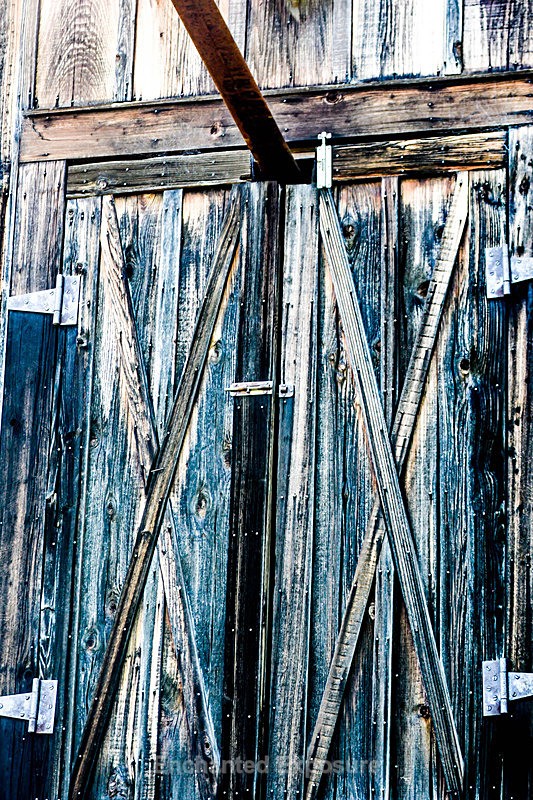 Rustic Past - Architecture and Sculptures