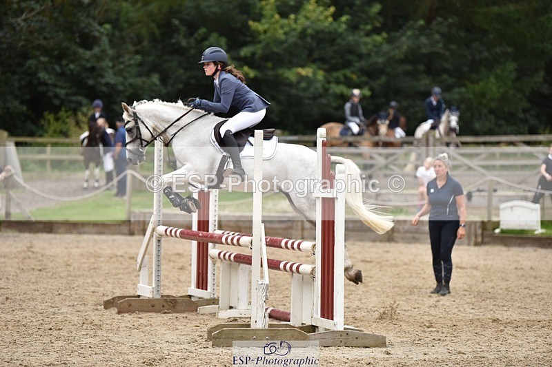 240802-114316-02789 - 90cm Round 1