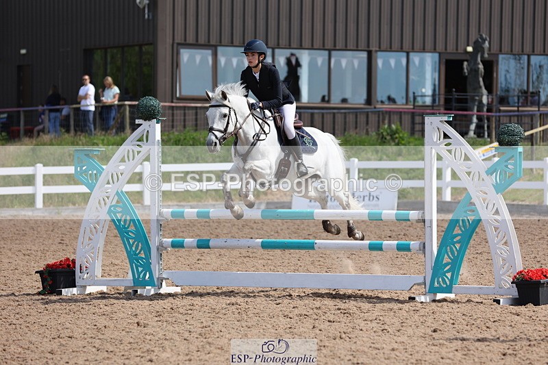 240629A-104649-04265 - Cls 17 Discovery and 90cm Open