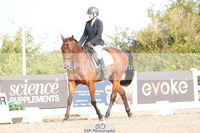 250817-085511-07396 - 146-Jean.BucklandCourt.Esquire