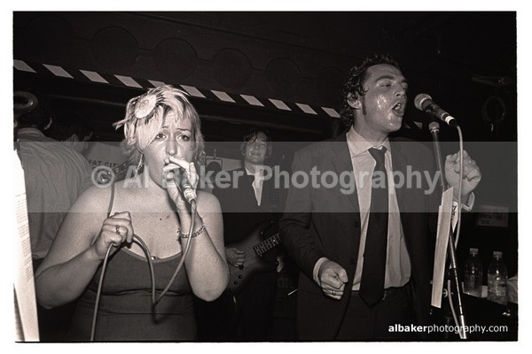 20 - Friends-&-Family @ the-roadhouse 12.07.03