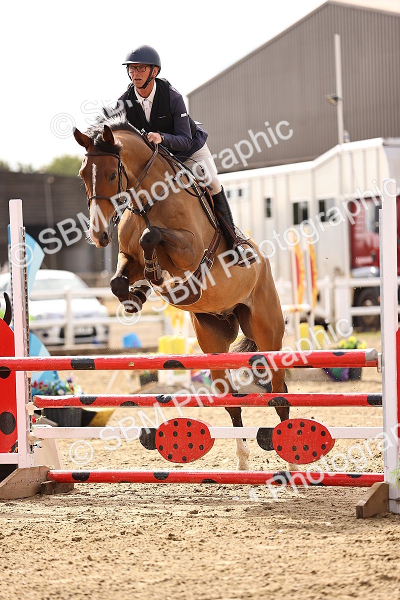 SBM_009388 - Class 7 - Senior Discovery - 1.00m Open