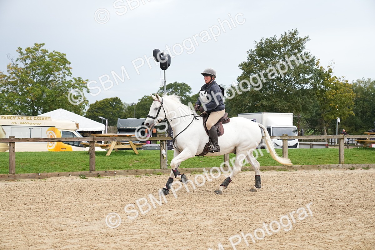 SBM_00050 - J53 - Clear Round 40cm