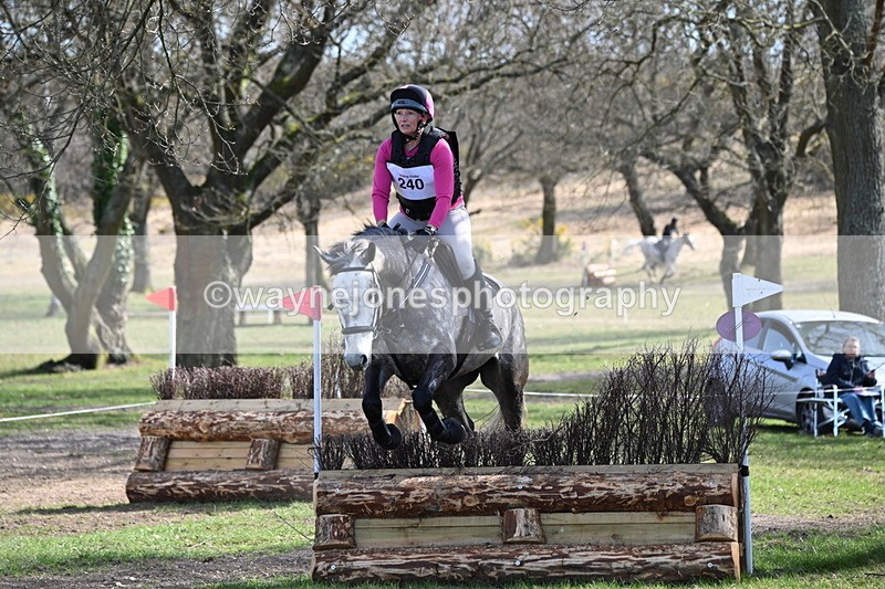 WJ6_2803 - Time 11:25 to 11:42