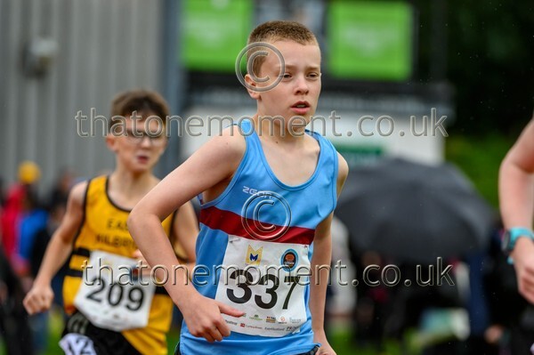 Monument25-920463 - Set One