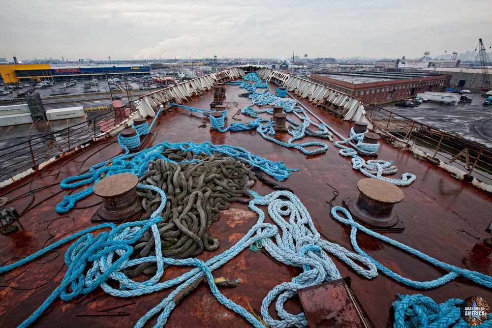 Snarled | SS United States (Philadelphia, PA) - SS United States