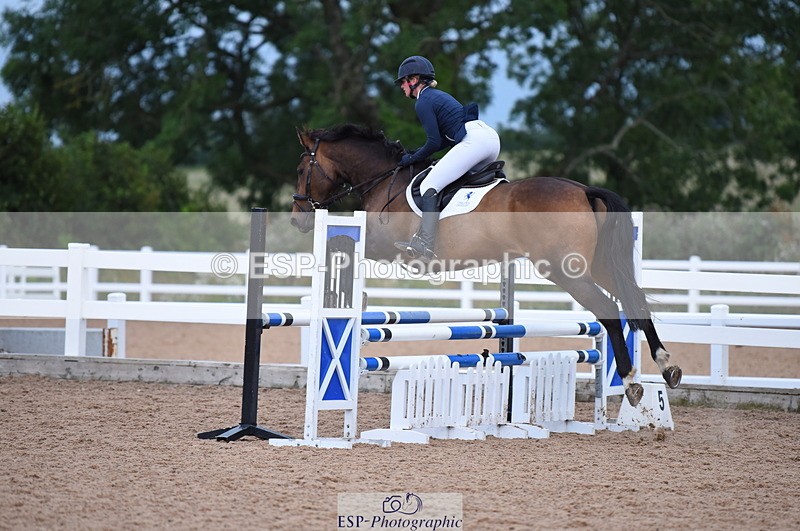 230718A-200630-00832 - 90cm