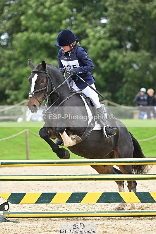 240929-132231-00946 - Cls 2 80-85cm 12.15 to End