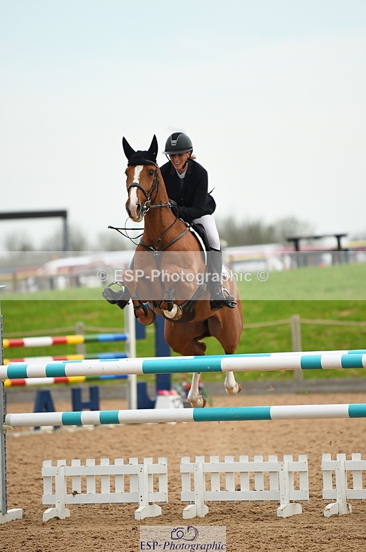 230504A-092916-00368 - Cls 8 Snr Foxhunter
